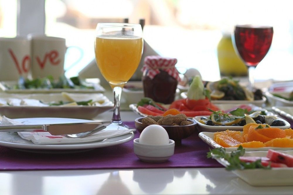 Ege Tulip Cesme Hotel Eksteriør billede